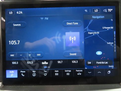 Used 2025 Ford F150 Lariat AWD/4WD image 21
