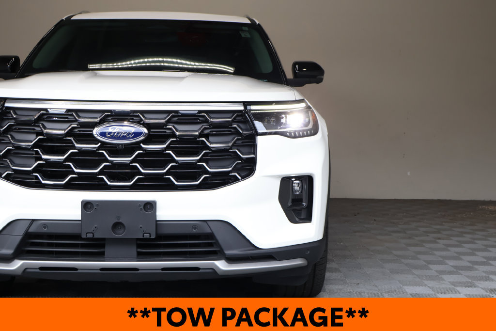Used 2025 Ford Explorer Platinum w/ Ultimate Package AWD/4WD image 5