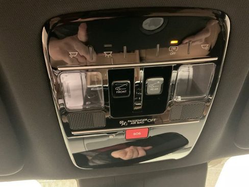 Used 2024 Hyundai Santa Fe Limited image 18