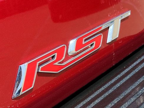 Used 2024 Chevrolet Suburban RST w/ Luxury Package image 16