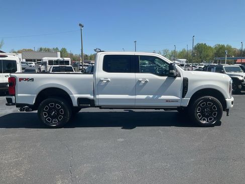 New 2026 Ford F250 Platinum AWD/4WD image 4