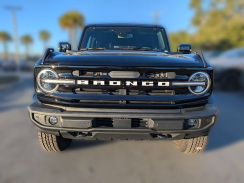 New 2025 Ford Bronco Outer Banks AWD/4WD image 11