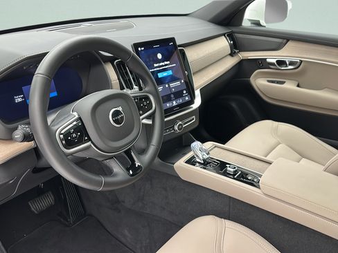 Used 2026 Volvo XC90 B6 Plus AWD/4WD image 12