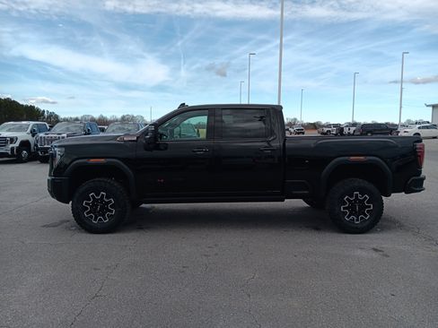 New 2026 GMC Sierra 2500 AT4X w/ LPO, Black Badging Package image 2