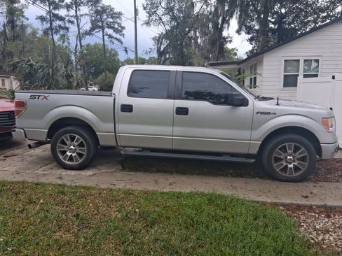 Used 2014 Ford F150 STX w/ Equipment Group 201A Mid image 1