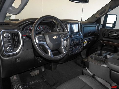 Used 2022 Chevrolet Silverado 2500 LT w/ All Star Edition image 23