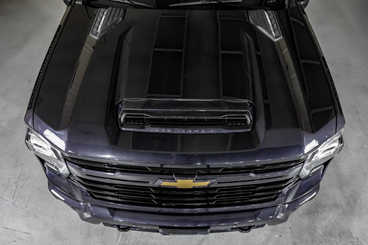 Used 2024 Chevrolet Silverado 2500 LTZ w/ LTZ Convenience Package AWD/4WD image 40