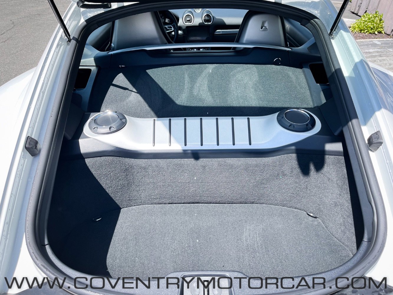 Used 2018 Porsche 718 Cayman RWD image 11