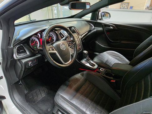 Used 2019 Buick Cascada Premium FWD image 16