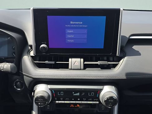 Used 2024 Toyota RAV4 XLE FWD image 14