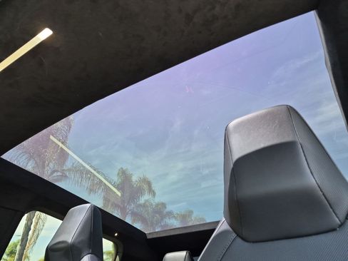 Used 2024 Tesla Cybertruck Cyberbeast AWD/4WD image 25