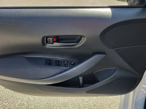 Used 2023 Toyota Corolla LE image 13
