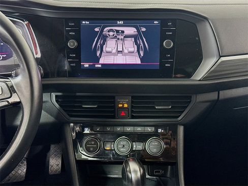 Used 2019 Volkswagen Jetta SEL image 15