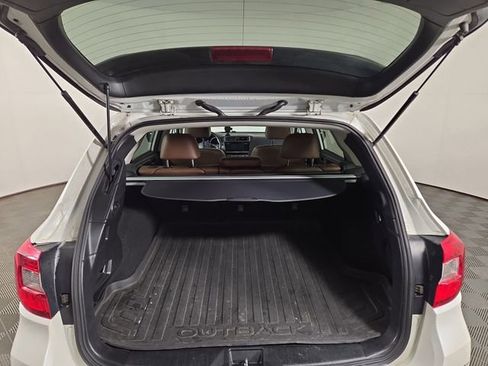 Used 2017 Subaru Outback 3.6R Touring w/ Popular Package #5A image 33