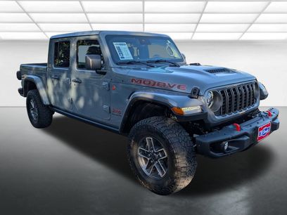 Used 2025 Jeep Gladiator Mojave