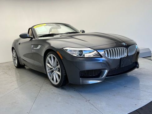 Used 2016 BMW Z4 sDrive35i image 3