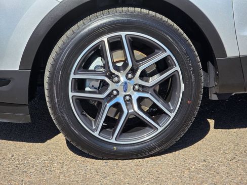 Used 2019 Ford Explorer Sport AWD/4WD image 33