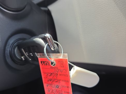 Used 2026 Toyota Corolla LE FWD image 39
