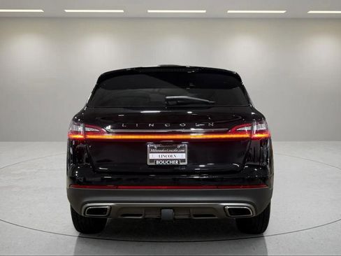 Certified 2021 Lincoln Nautilus Reserve w/ Equipment Group 201A image 4