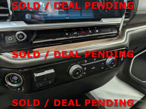 Used 2024 Chevrolet Silverado 2500 LT image 24