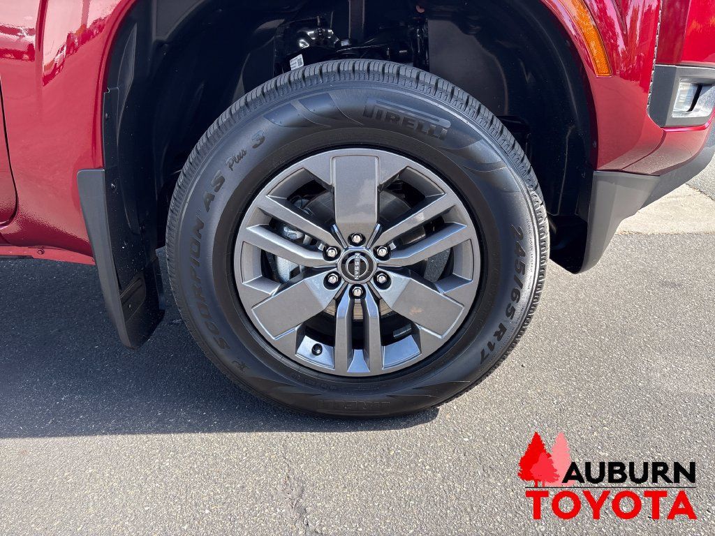Used 2025 Nissan Frontier SV w/ SV Convenience Package AWD/4WD image 24