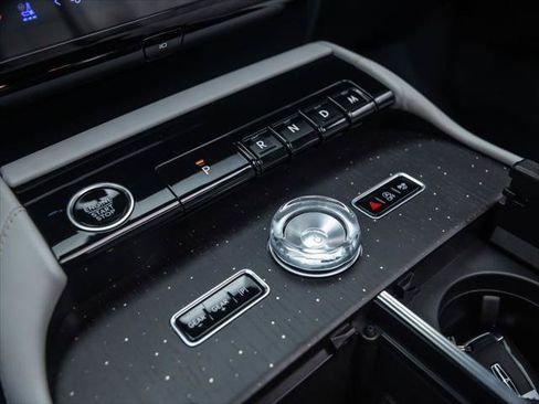 New 2026 Lincoln Navigator L Black Label AWD/4WD image 29
