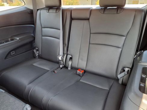 Used 2022 Honda Pilot Special Edition image 10