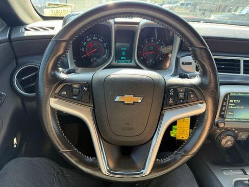 Used 2015 Chevrolet Camaro LT RWD image 11