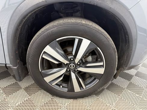 Used 2021 Nissan Rogue SL w/ Premium Package image 14