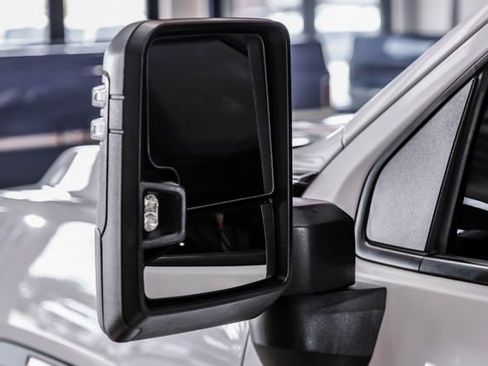 Used 2024 GMC Sierra 3500 Pro w/ Convenience Package image 35