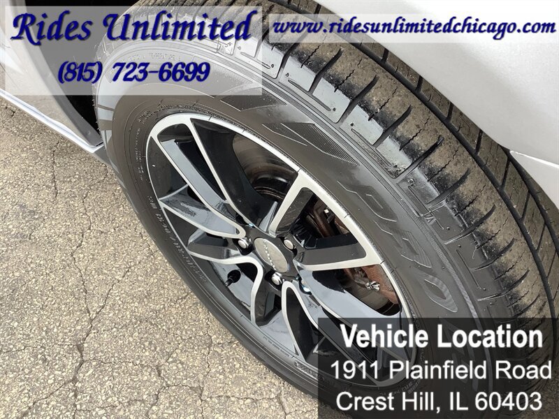 Used 2018 Dodge Grand Caravan GT FWD image 31