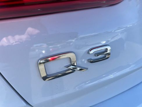 Used 2021 Audi Q3 2.0T Premium AWD/4WD image 10