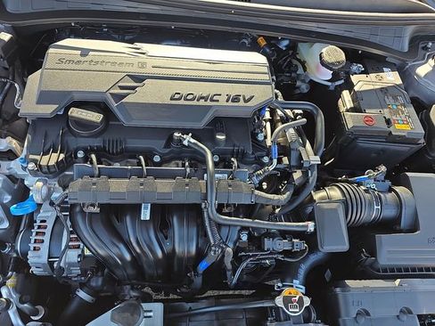 New 2026 Hyundai Elantra Limited FWD image 39