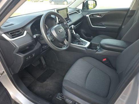 Certified 2024 Toyota RAV4 XLE image 7