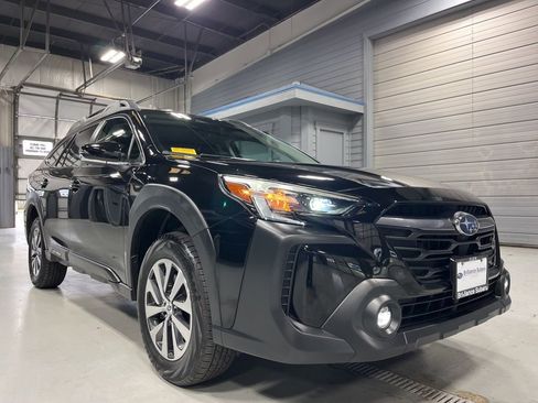 Certified 2024 Subaru Outback Premium AWD/4WD image 1