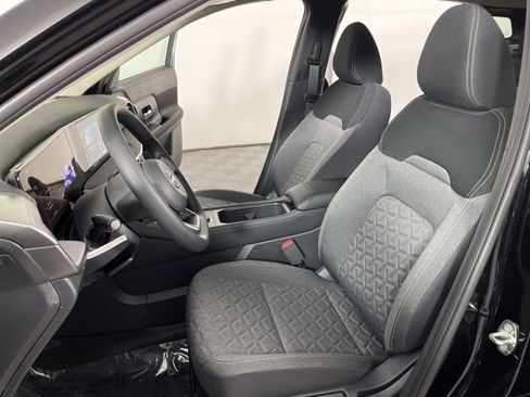 New 2026 Nissan Kicks SV w/ SV Premium Package image 18