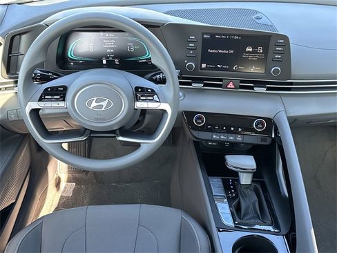 New 2026 Hyundai Elantra Blue image 22