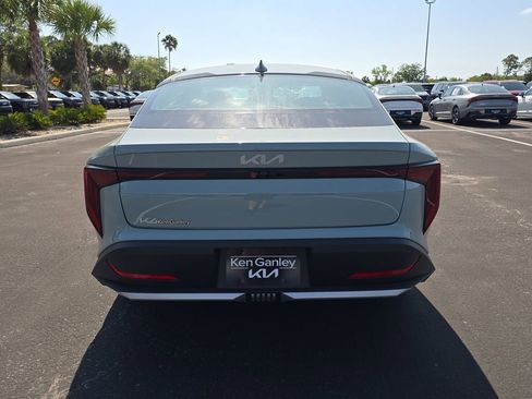 New 2026 Kia K4 FWD image 7