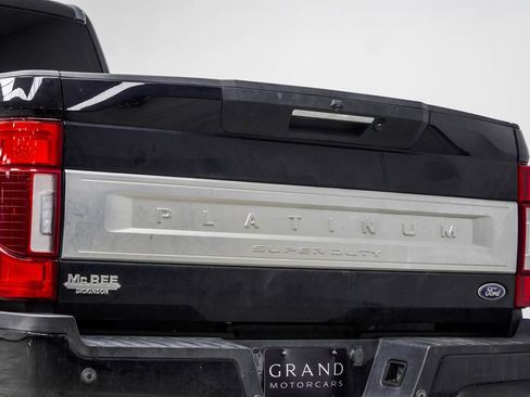 Used 2022 Ford F250 Platinum AWD/4WD image 11