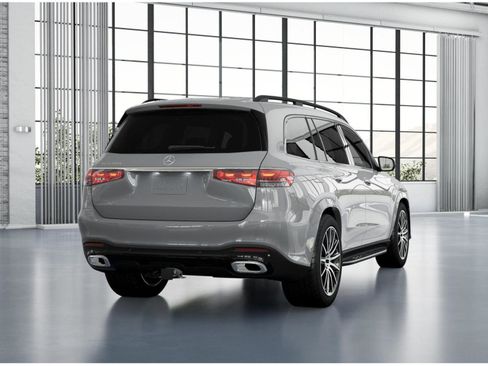 New 2026 Mercedes-Benz GLS 580 4MATIC image 25