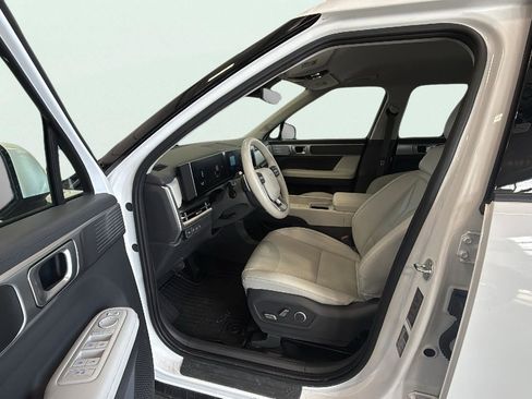 Used 2025 Hyundai Santa Fe SEL image 22