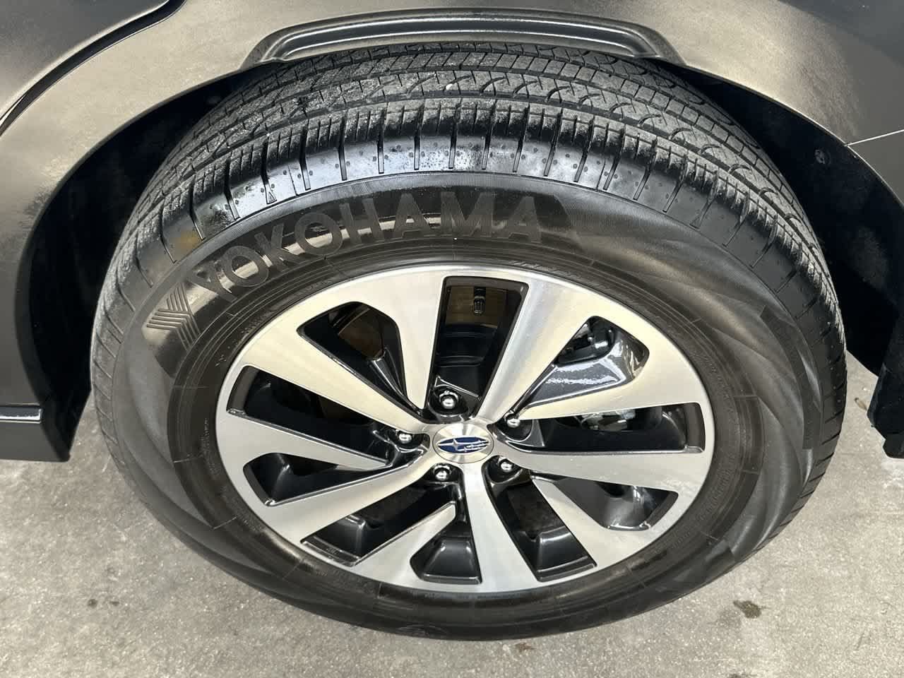 Used 2025 Subaru Outback Premium AWD/4WD image 11