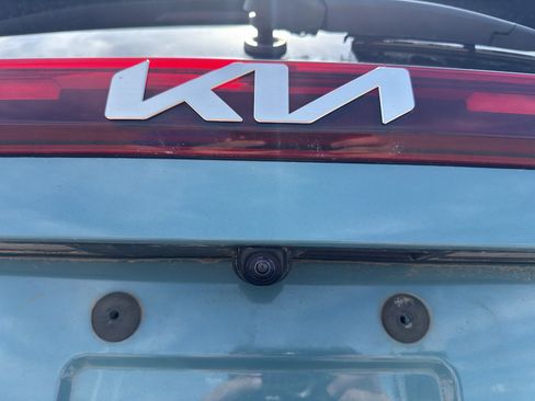 Used 2024 Kia Seltos SX w/ SX Sunroof Package image 16