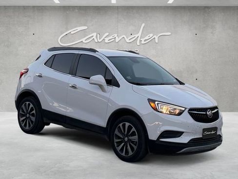 Certified 2021 Buick Encore Preferred image 2