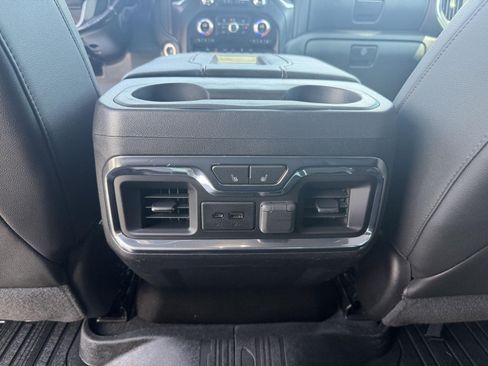Used 2019 GMC Sierra 1500 AT4 w/ AT4 Preferred Package AWD/4WD image 15