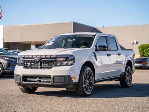 Certified 2024 Ford Maverick XLT w/ XLT Luxury Package FWD image 3