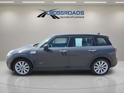 Used 2017 MINI Cooper Clubman S image 2