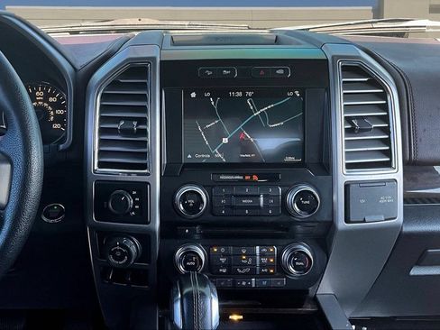 Used 2016 Ford F150 Platinum w/ Equipment Group 701A Luxury AWD/4WD image 11