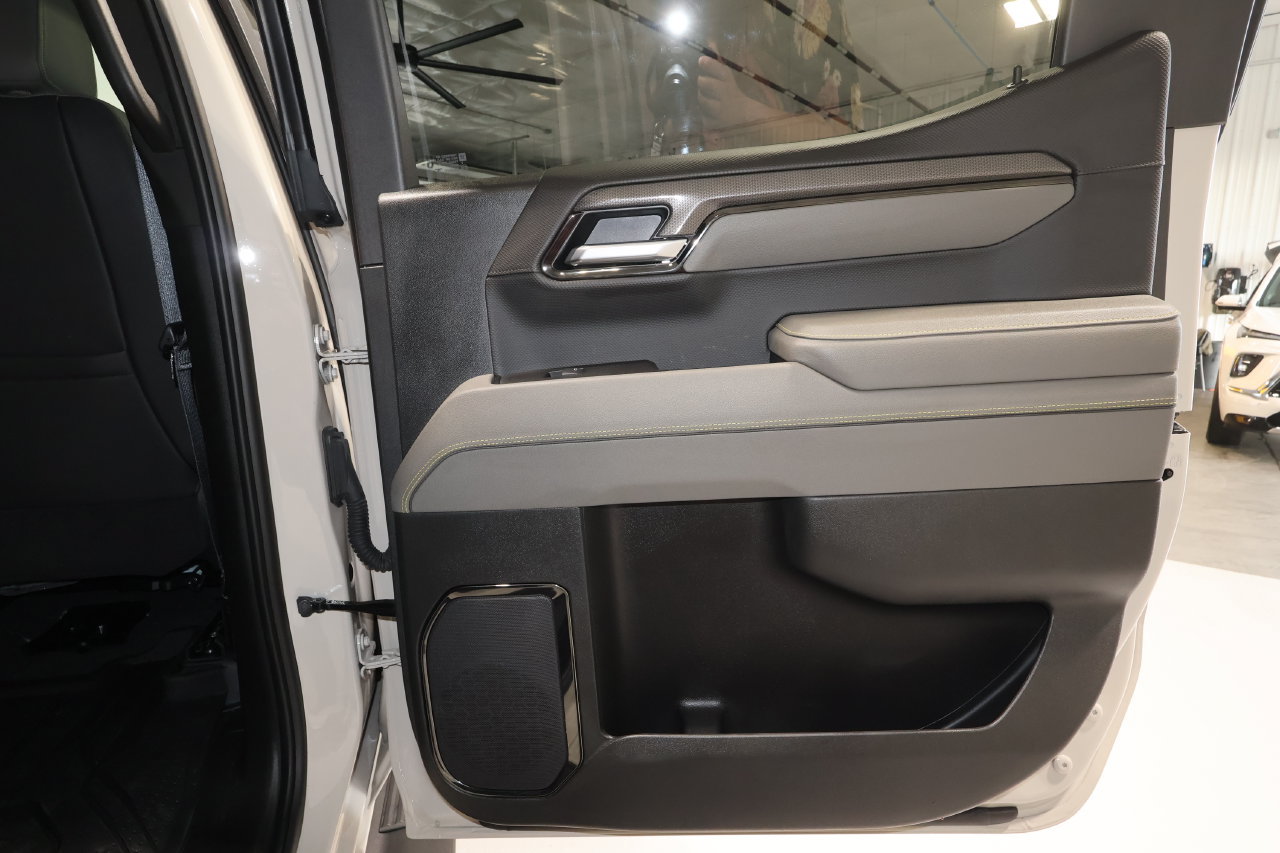 Certified 2026 Chevrolet Silverado 1500 ZR2 w/ LPO, Dark Essentials Package AWD/4WD image 22