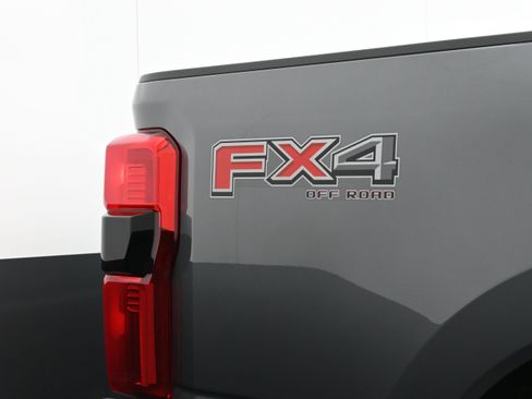 Used 2024 Ford F350 Lariat w/ Lariat Ultimate Package AWD/4WD image 51
